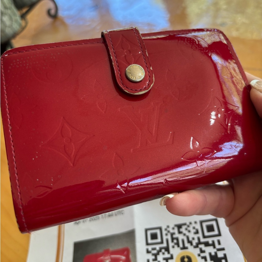 Louis Vuitton Vintage Vernis Monogram Portomone Glossy Red Wallet